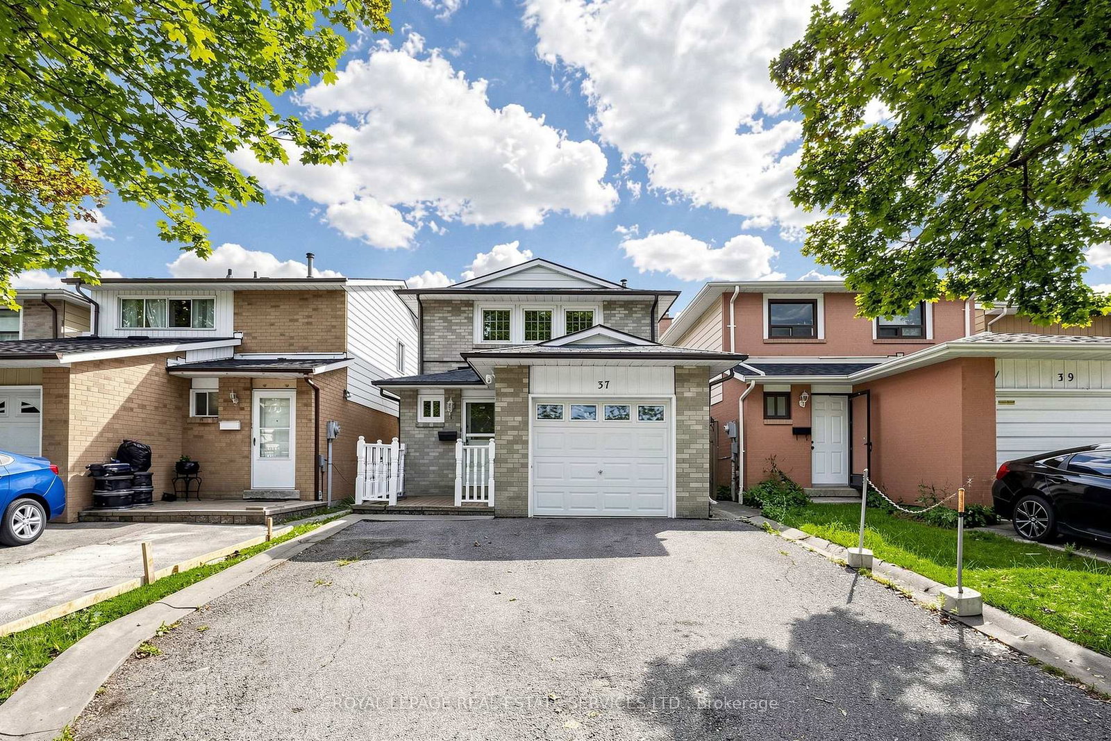 37-woodsview-avenue-toronto-etobicoke-ontario-w13695052