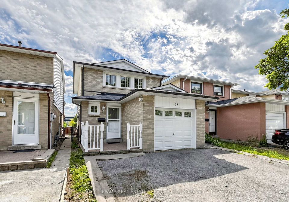 37-woodsview-avenue-toronto-etobicoke-ontario-w13695052