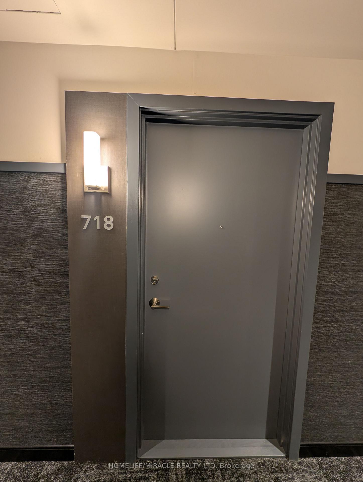 2485-eglinton-avenue-w-mississauga-ontario-w13695092