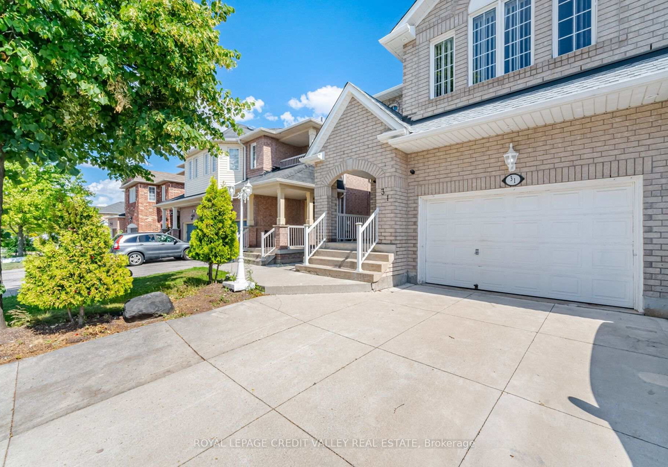 31-capistro-street-brampton-ontario-w13695150
