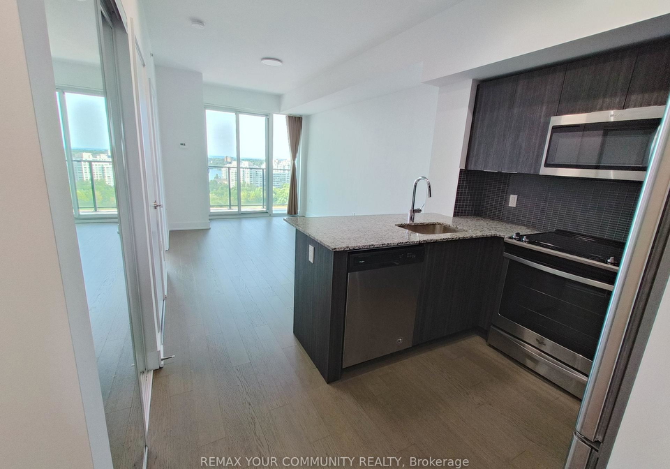 20-shore-breeze-drive-toronto-etobicoke-ontario-w13695294