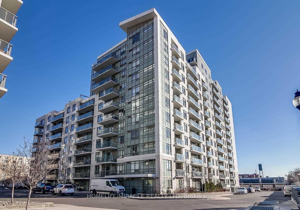 816-lansdowne-avenue-toronto-toronto-ontario-w13695320