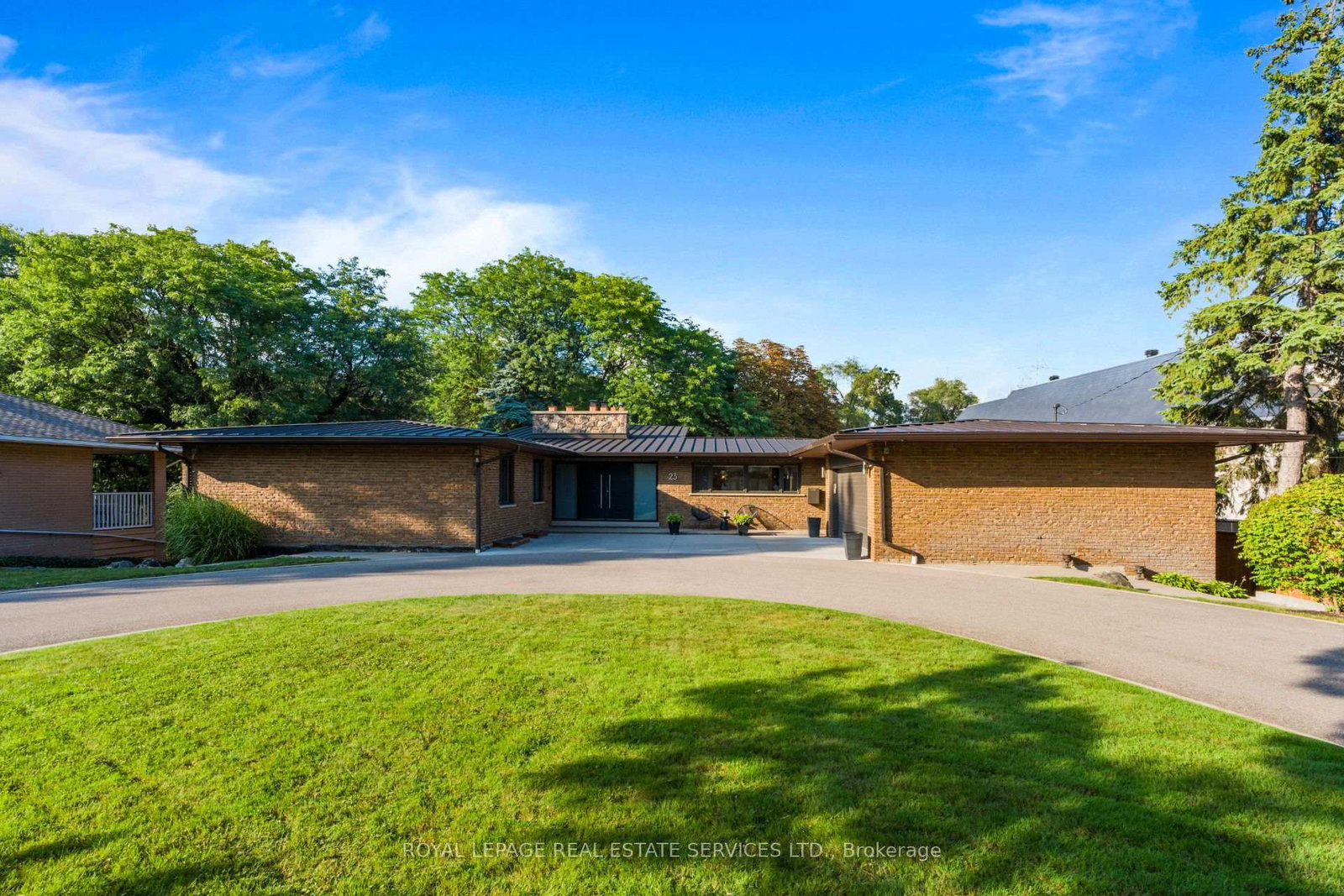 23-lorraine-gardens-toronto-etobicoke-ontario-w13695496