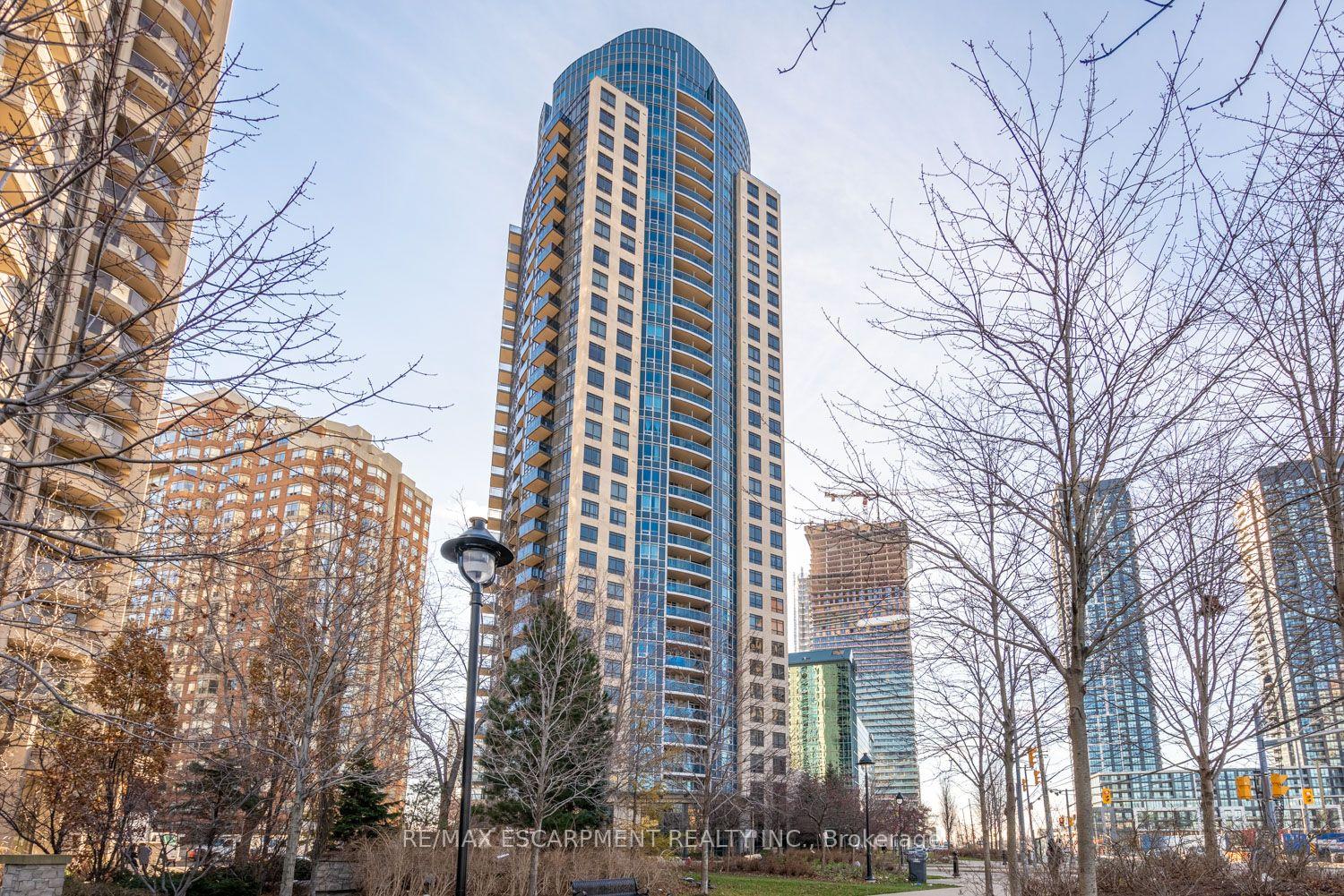 330-burnhamthorpe-road-mississauga-ontario-w13695544