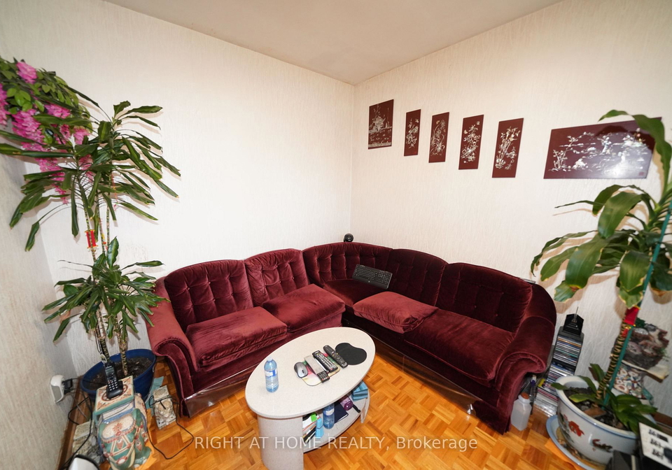 65-salem-avenue-toronto-toronto-ontario-w13695666