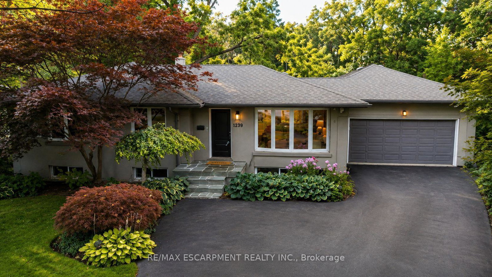 1239-baldwin-drive-oakville-ontario-w13695820