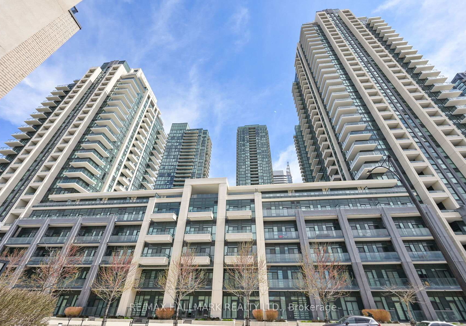 4055-parkside-village-drive-mississauga-ontario-w13696066