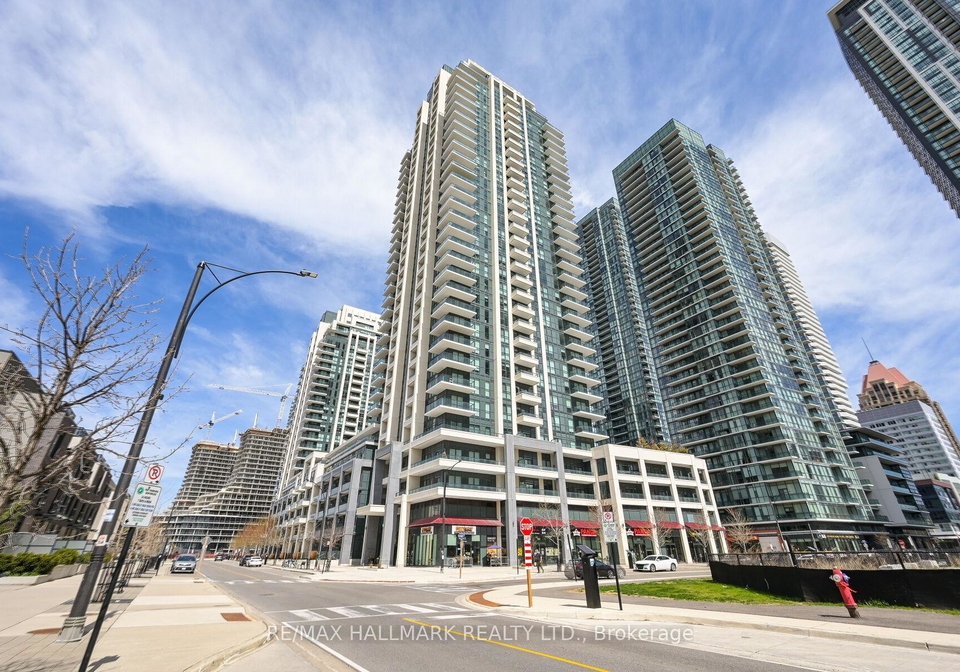 4055-parkside-village-drive-mississauga-ontario-w13696066