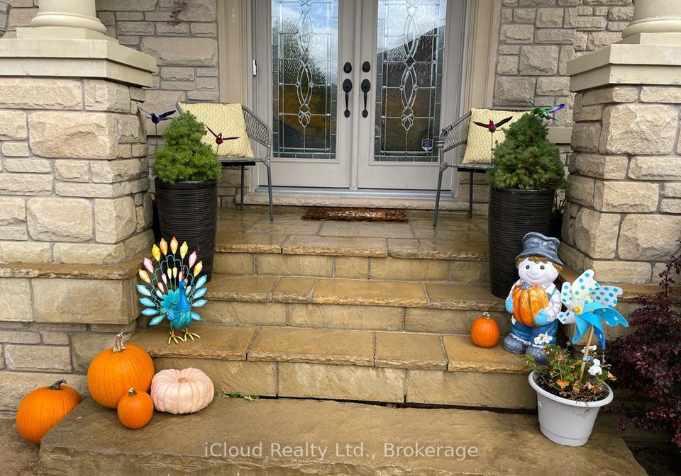 2343-north-ridge-trail-oakville-ontario-w13696128