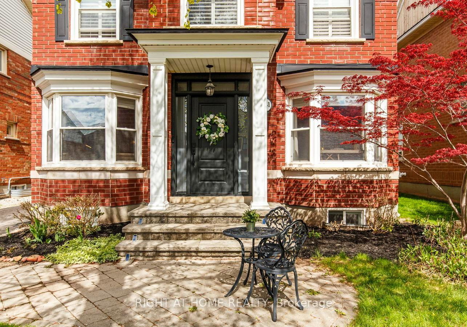 241-lexington-road-oakville-ontario-w13696182