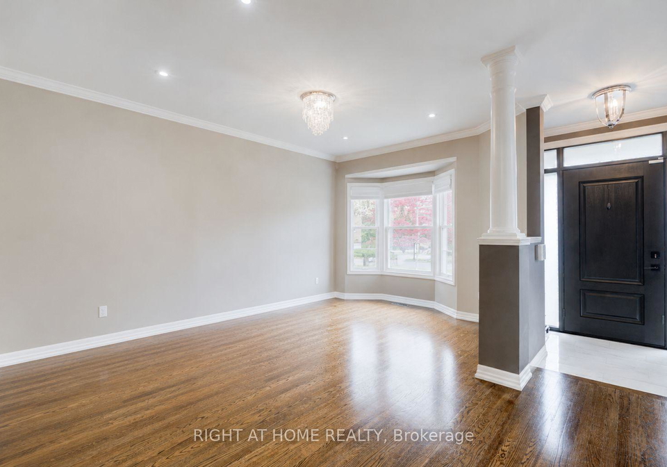 241-lexington-road-oakville-ontario-w13696182