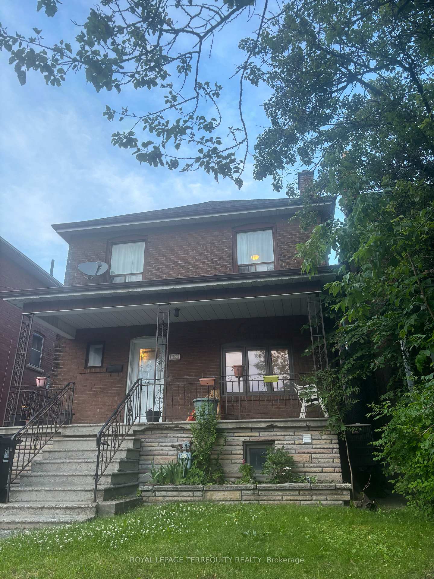 1527-dufferin-street-toronto-toronto-ontario-w13696524