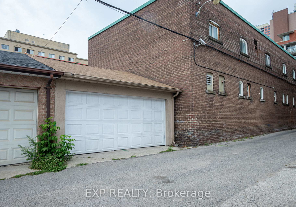 971-lansdowne-avenue-toronto-toronto-ontario-w13696558