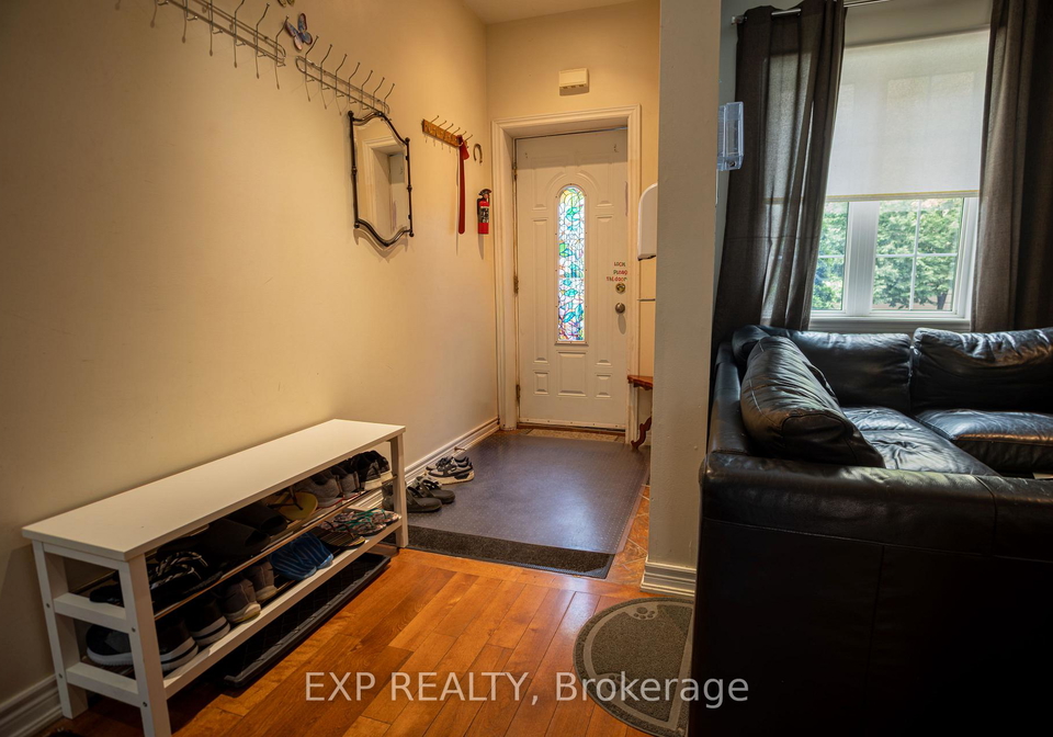 971-lansdowne-avenue-toronto-toronto-ontario-w13696558