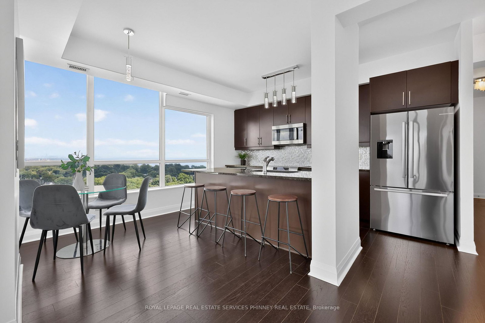 1-hurontario-street-mississauga-ontario-w13696568