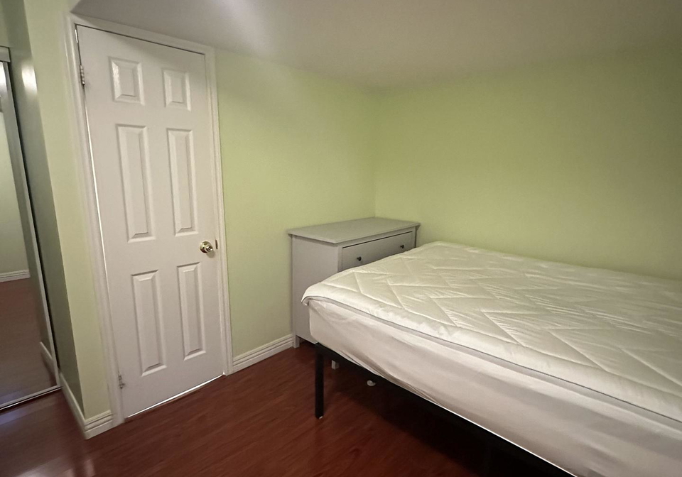 384-cook-road-toronto-york-ontario-w13696570