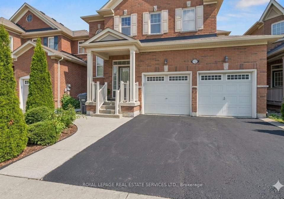 12-locomotive-crescent-brampton-ontario-w13696774