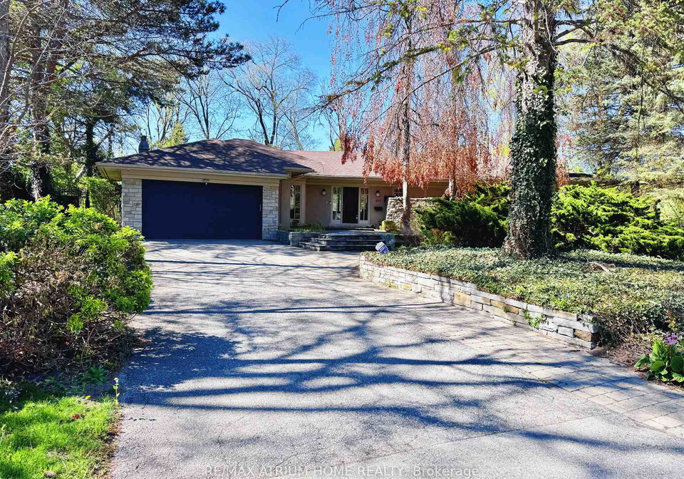 223-trelawn-avenue-oakville-ontario-w13696852