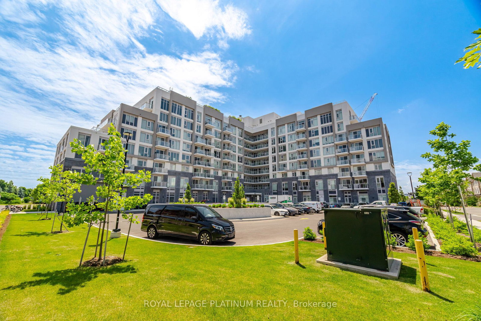 412-silver-maple-road-oakville-ontario-w13696982