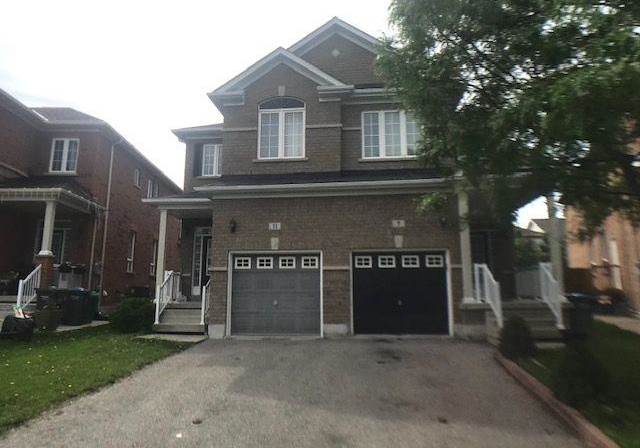 11-calm-waters-crescent-brampton-ontario-w13697076