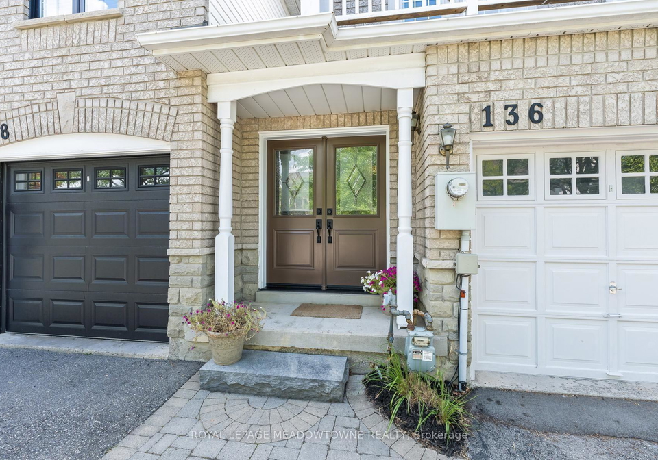 136-dominion-gardens-drive-halton-hills-ontario-w13697128