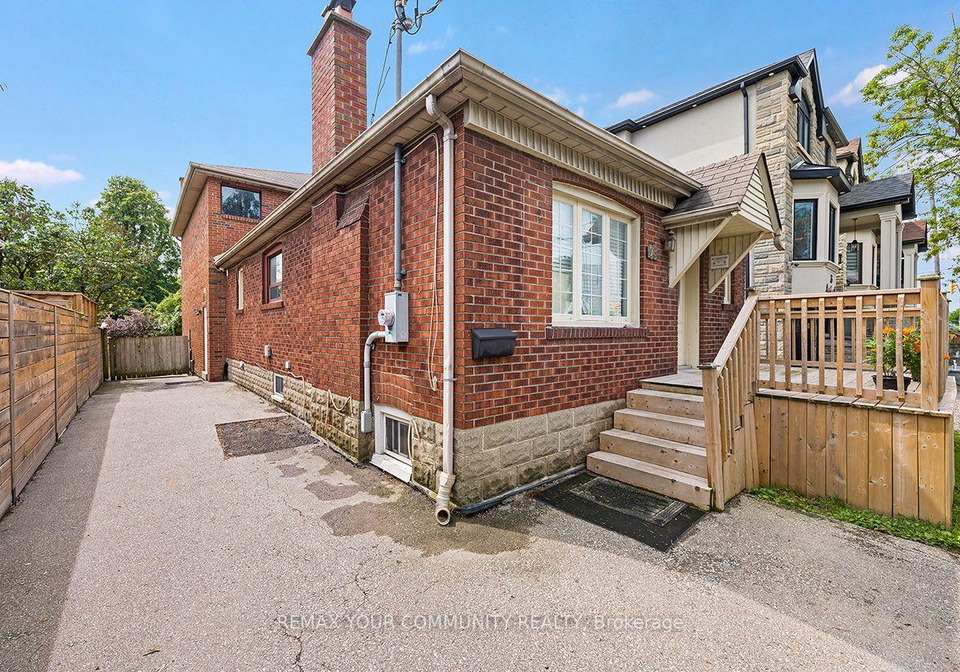 73-struthers-street-toronto-etobicoke-ontario-w13697198