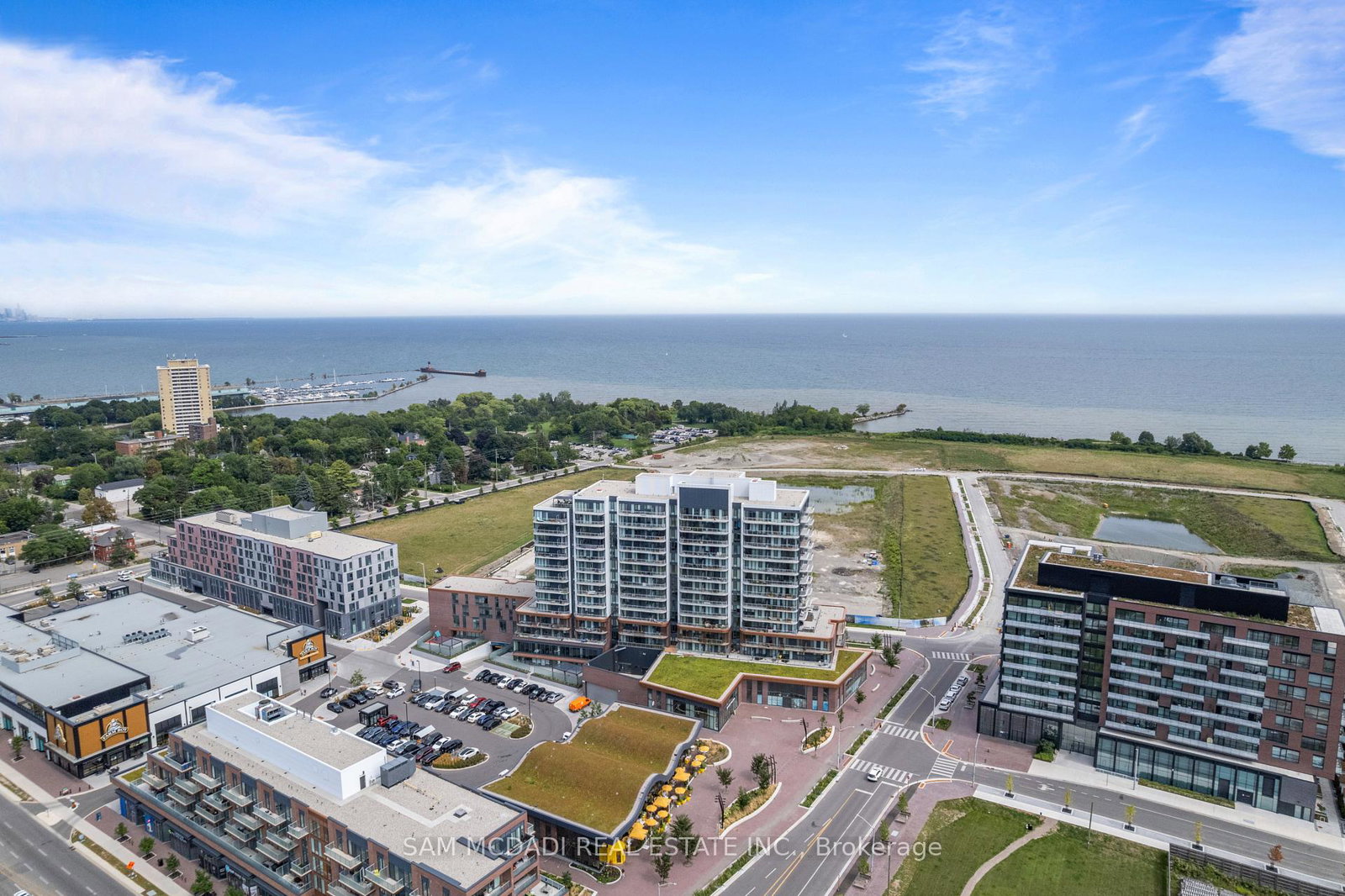 220-missinnihe-way-mississauga-ontario-w13697222