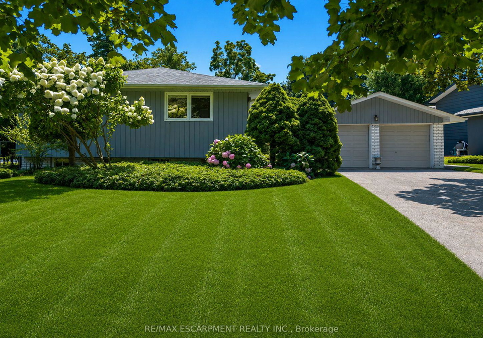 1320-gatehouse-drive-mississauga-ontario-w13697374