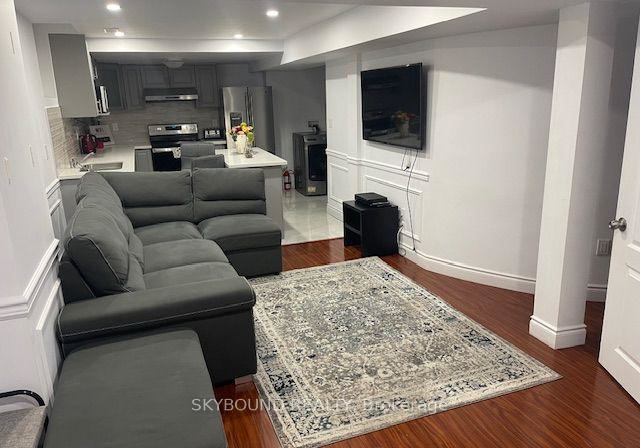 18-fenflower-court-brampton-ontario-w13697384