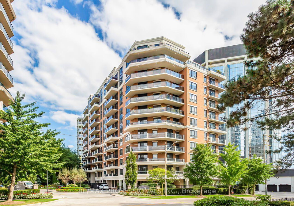 2-aberfoyle-crescent-toronto-etobicoke-ontario-w13697402