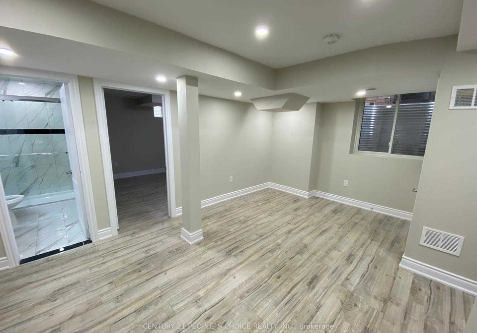 38-yardley-crescent-brampton-ontario-w13697418
