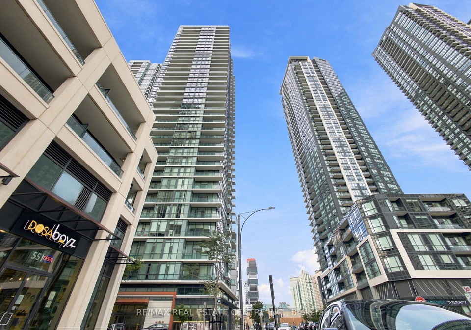 4065-brickstone-mews-mississauga-ontario-w13697476