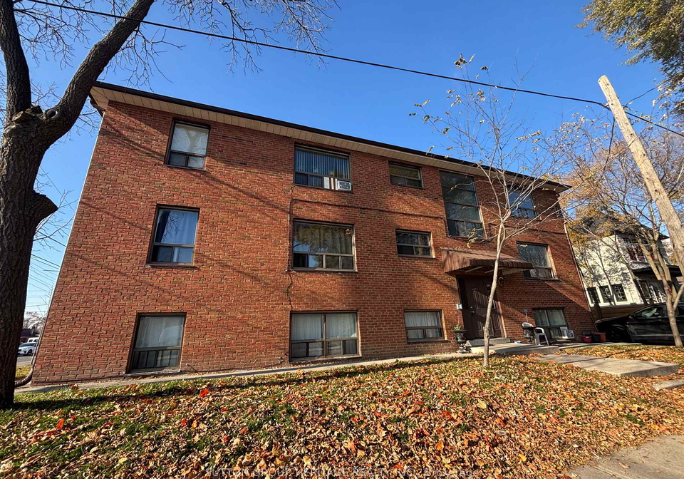 268-birmingham-street-toronto-etobicoke-ontario-w13697568
