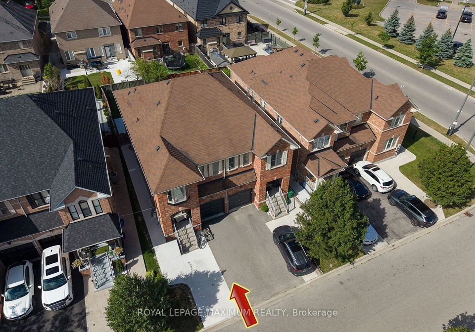 8-tustin-road-brampton-ontario-w13697646