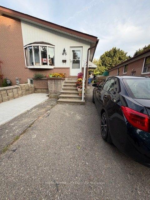 43-corby-crescent-brampton-ontario-w13697662