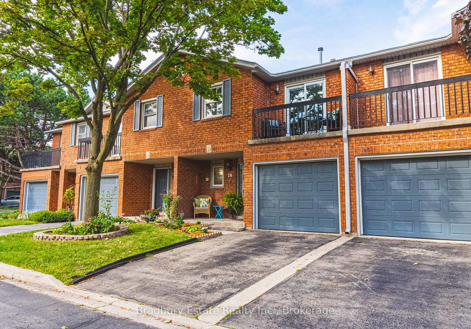 1205-lambs-court-burlington-ontario-w13697754