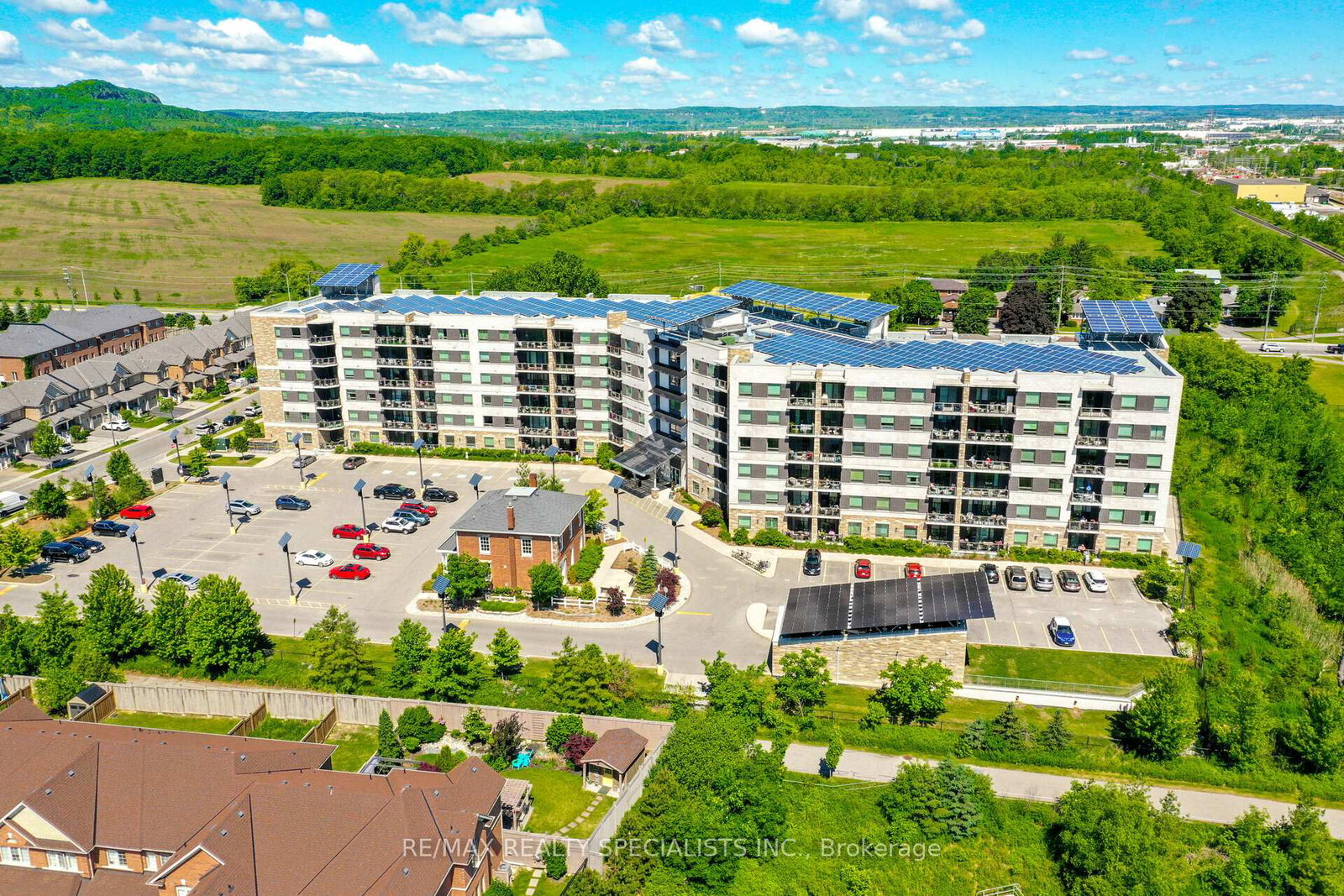 33-whitmer-street-milton-ontario-w13697920