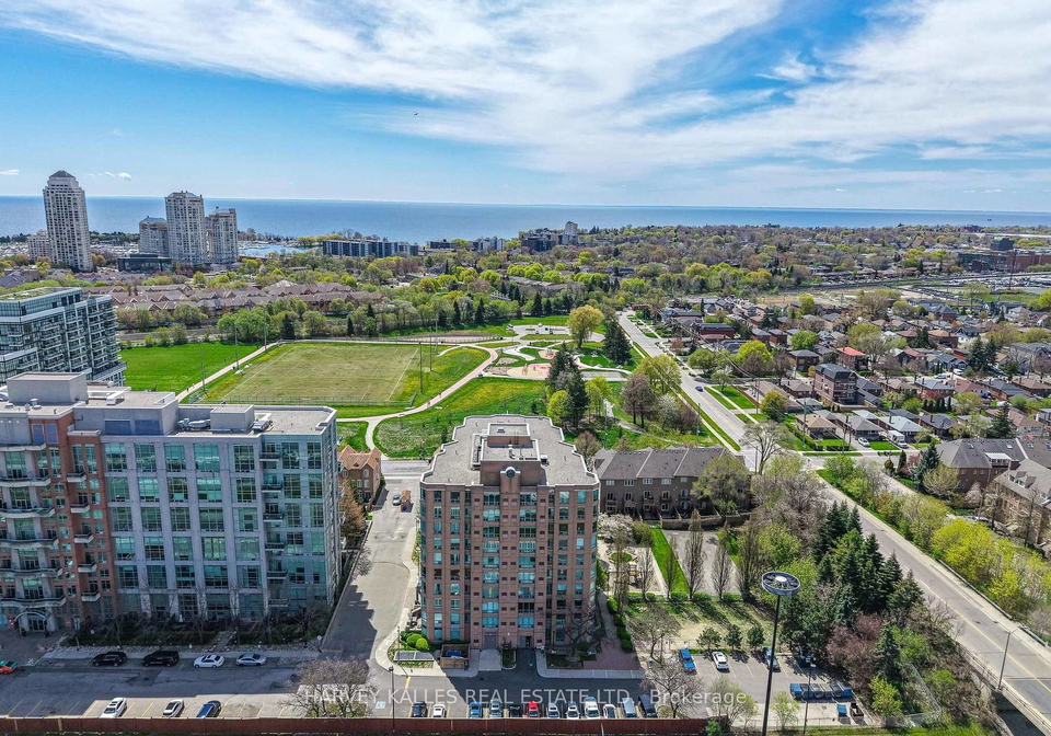 190-manitoba-street-toronto-etobicoke-ontario-w13698026