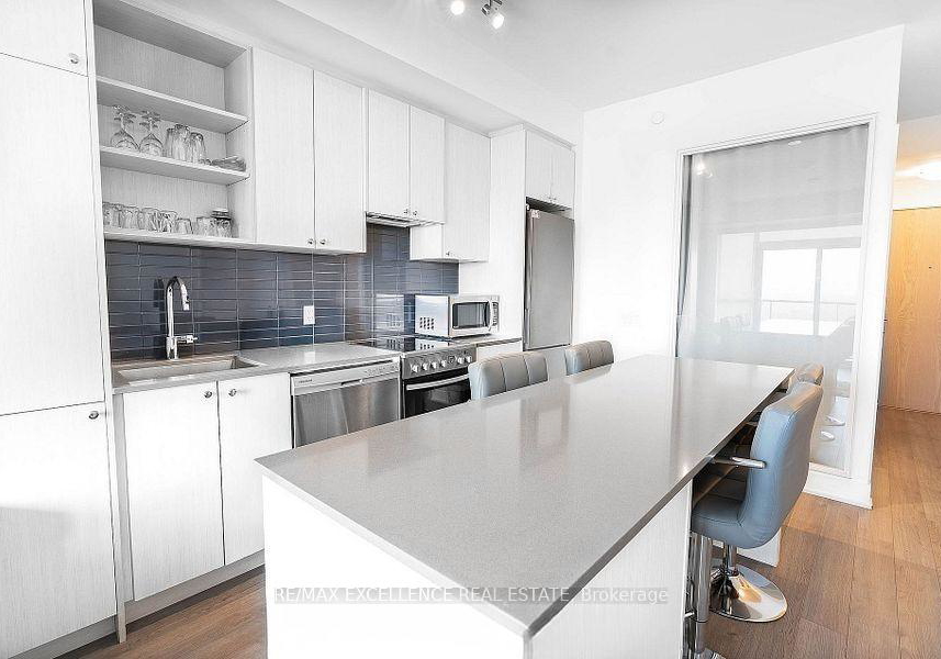 50-george-butchart-drive-toronto-york-ontario-w13698076