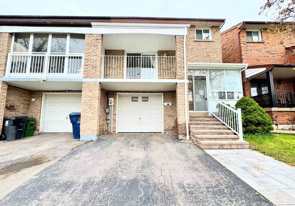 26-brownridge-crescent-toronto-etobicoke-ontario-w13698290
