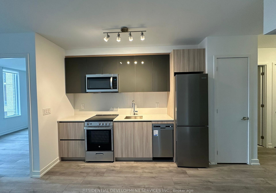 3100-keele-street-toronto-york-ontario-w13698326