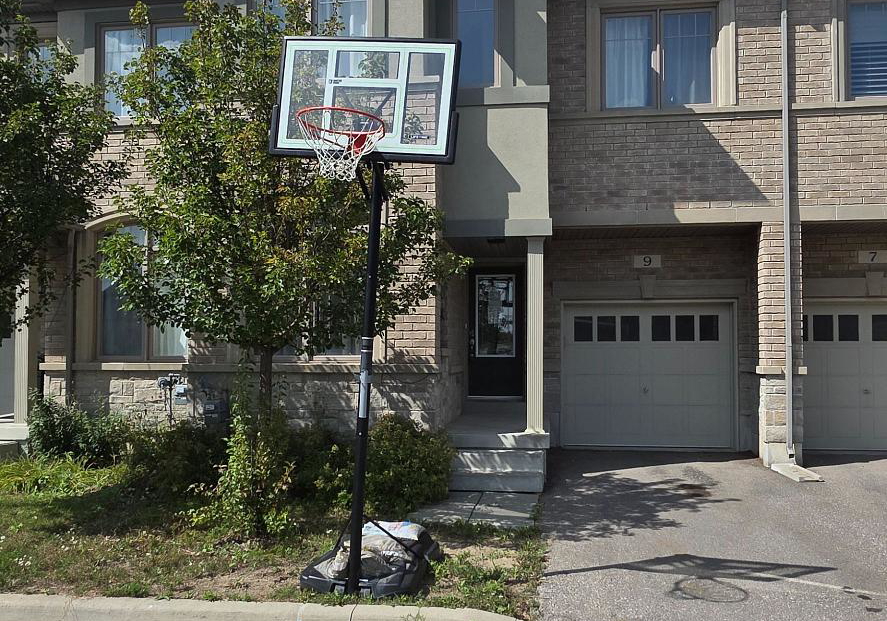 9-oliana-way-brampton-ontario-w13698382