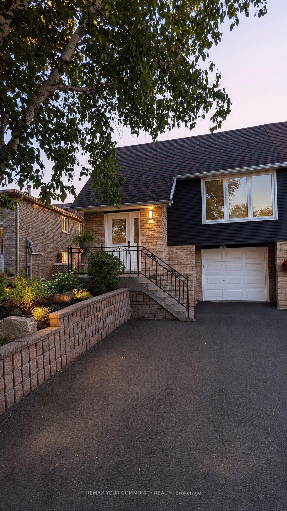 2508-cobbinshaw-circle-mississauga-ontario-w13698442