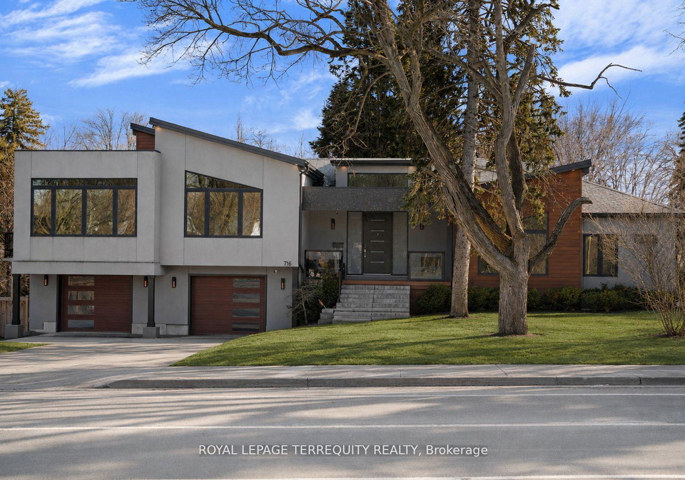 716-north-shore-boulevard-e-burlington-ontario-w13698454