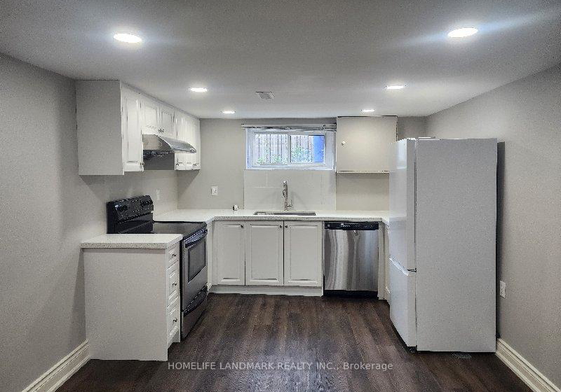 2042-constance-drive-oakville-ontario-w13698578