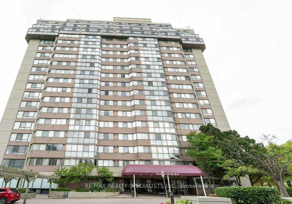 880-dundas-street-w-mississauga-ontario-w13698600