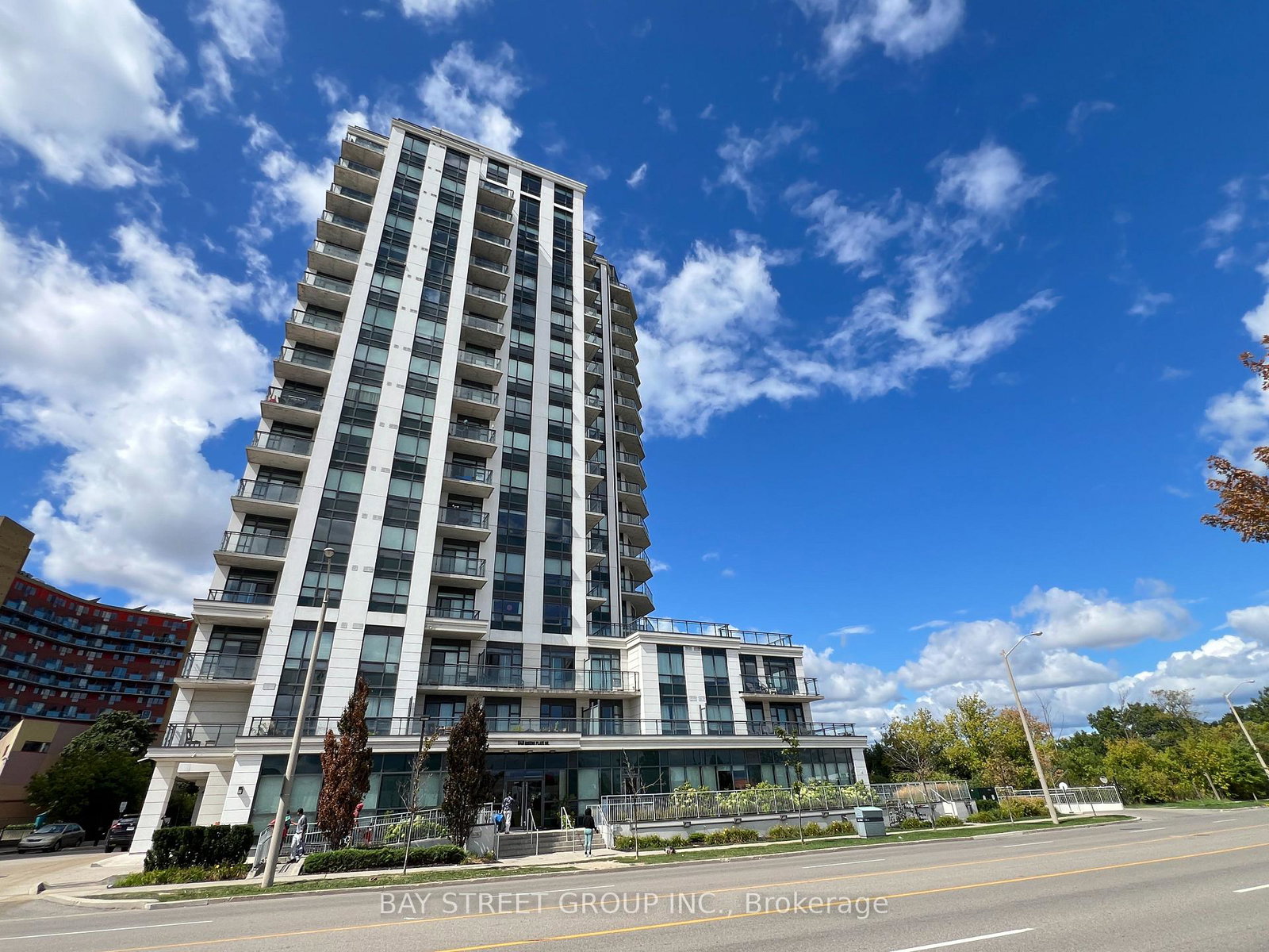 840-queens-plate-drive-toronto-etobicoke-ontario-w13698816