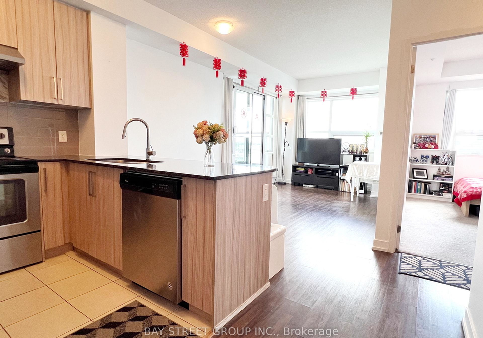 840-queens-plate-drive-toronto-etobicoke-ontario-w13698816