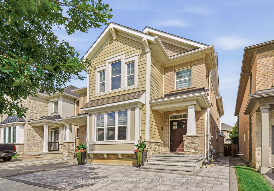 290-wisteria-way-oakville-ontario-w13698862