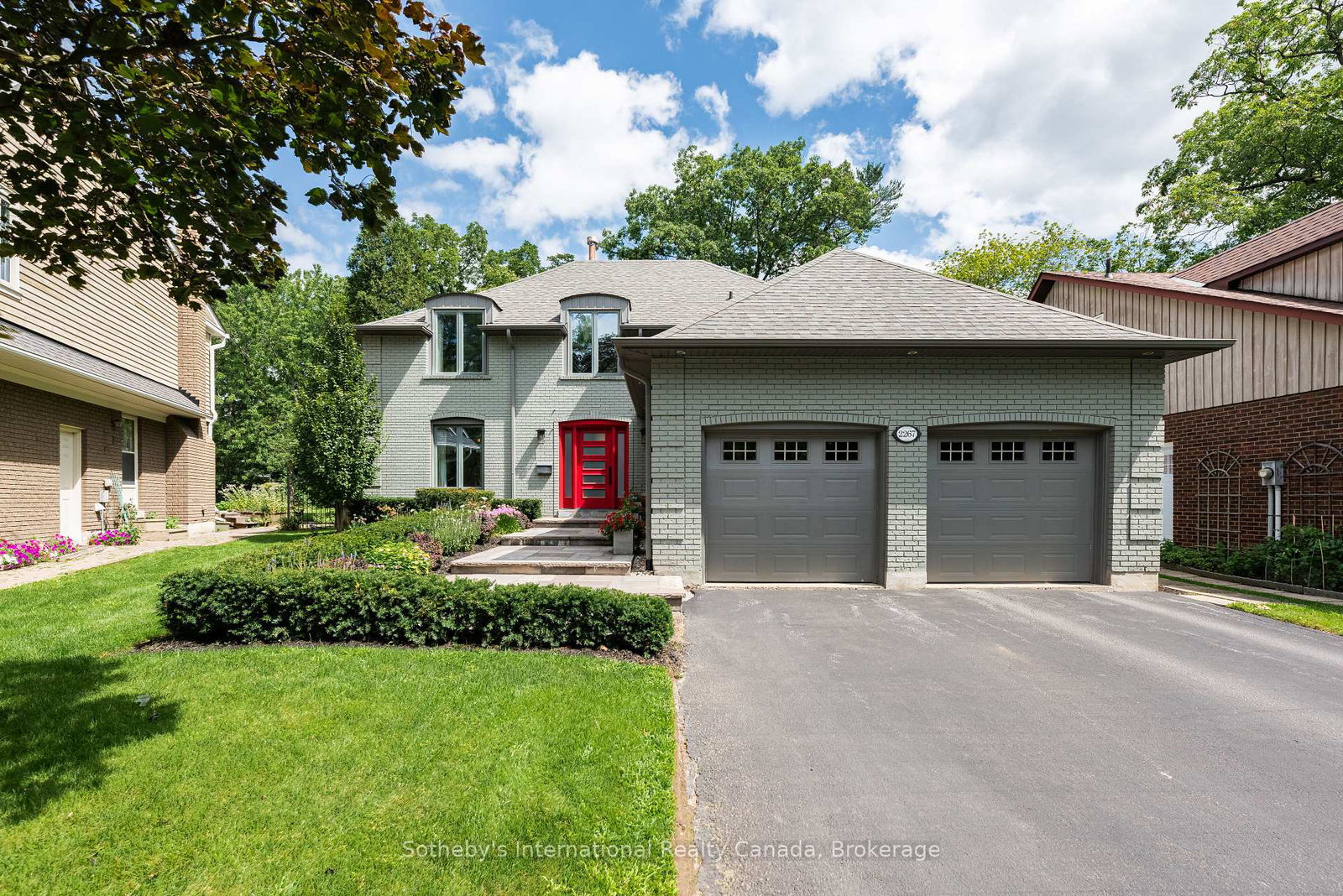 2267-cedarberry-court-oakville-ontario-w13699014